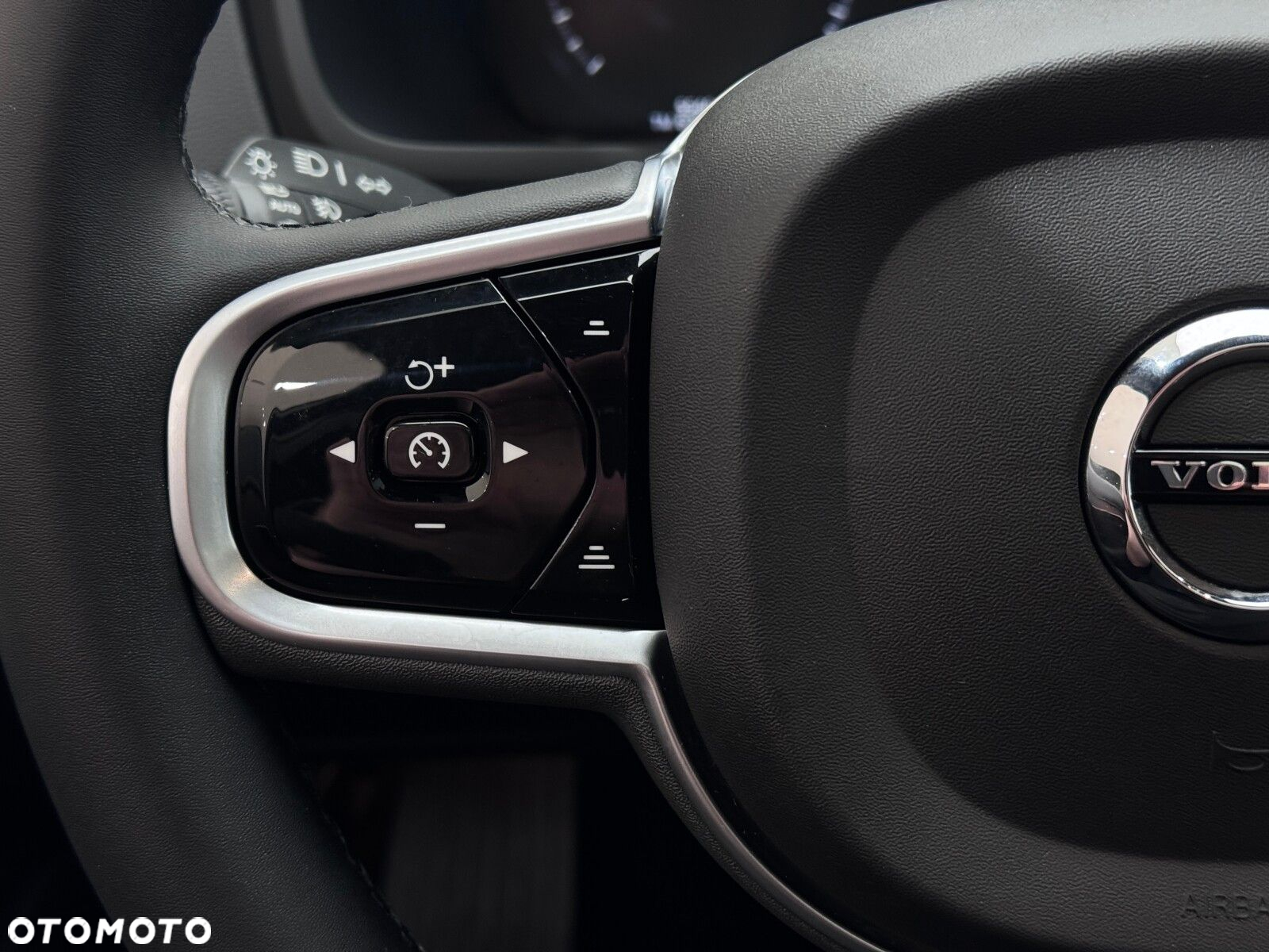 Volvo XC 90 - 28