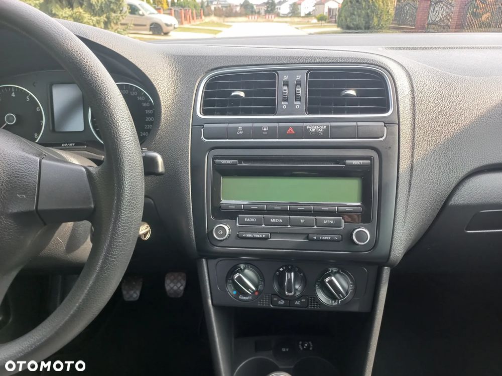 Volkswagen Polo 1.4 16V Comfortline Optimum - 32