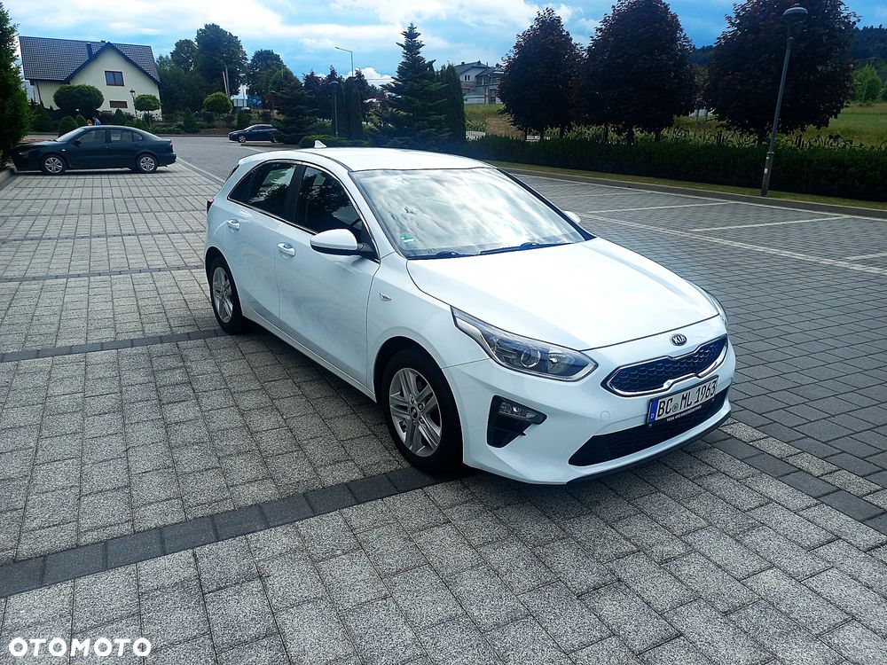 Kia Ceed 1.6 CRDi DCT Vision - 8