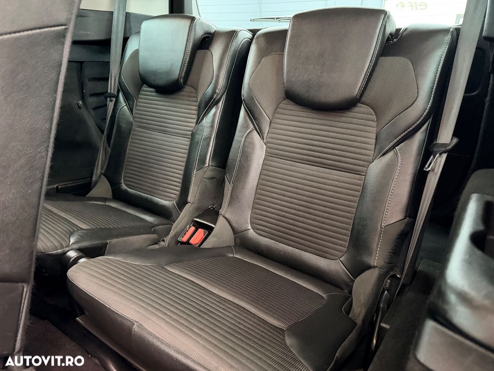 Renault Grand Scenic ENERGY dCi 130 BOSE EDITION - 16