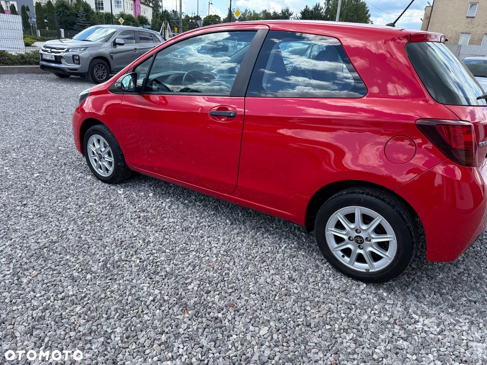 Toyota Yaris 1.0 Entry EU5 - 29