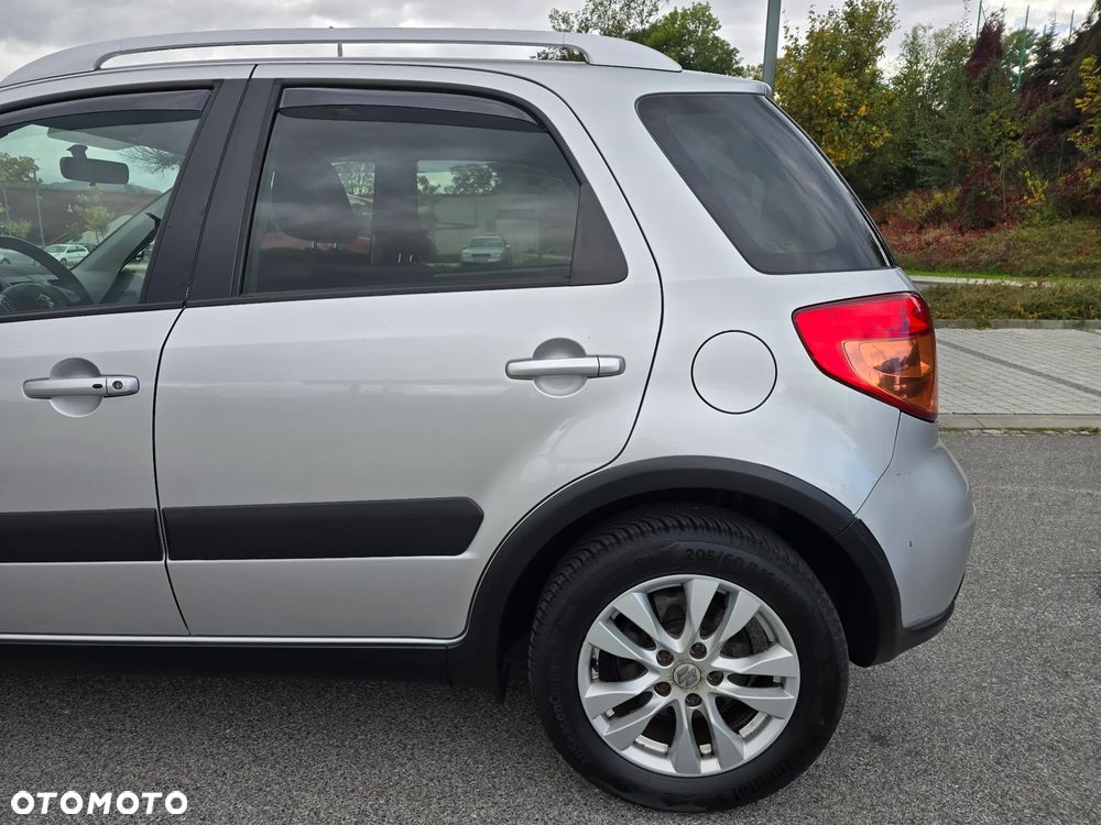 Suzuki SX4 - 37