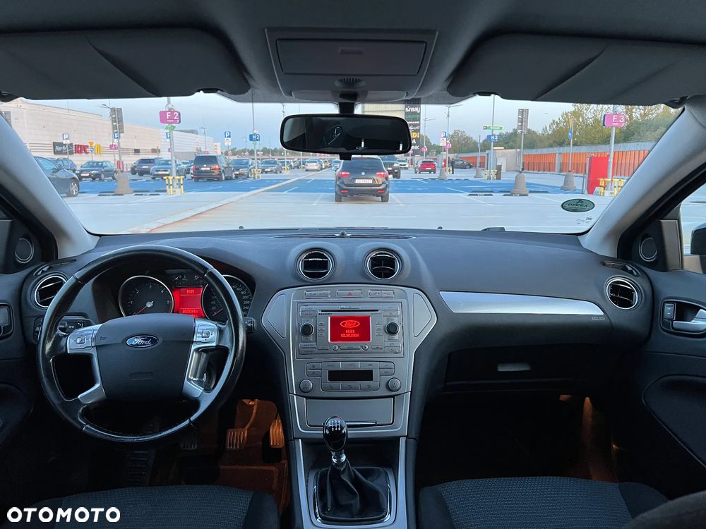 Ford Mondeo - 13