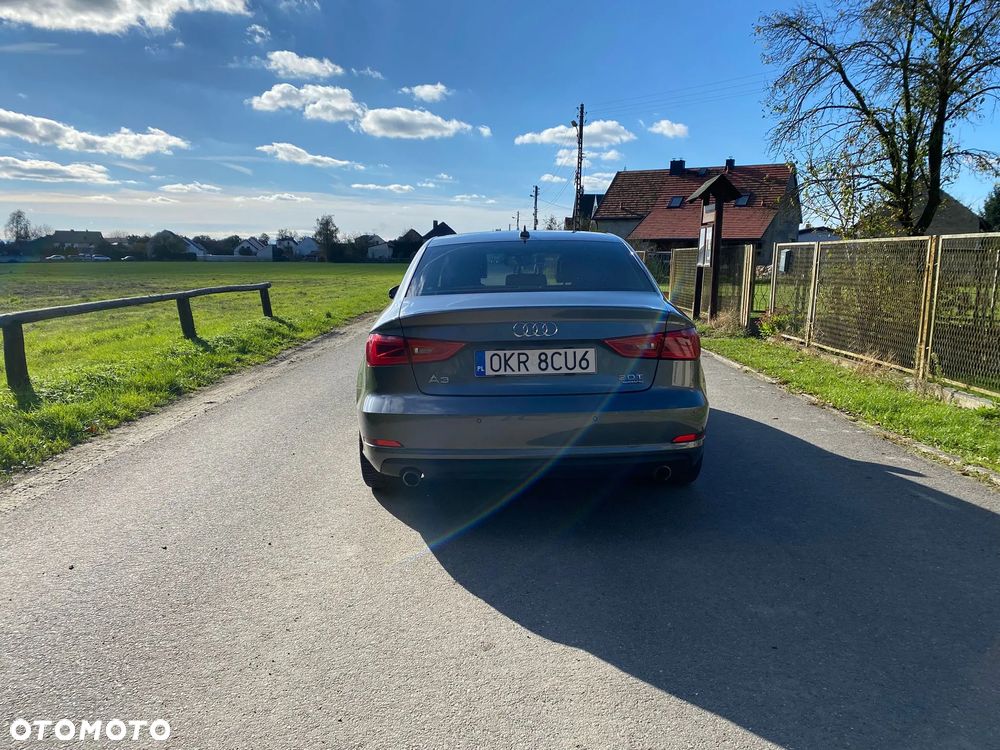 Audi A3 Limousine 2.0 TFSI quattro S tronic sport - 2