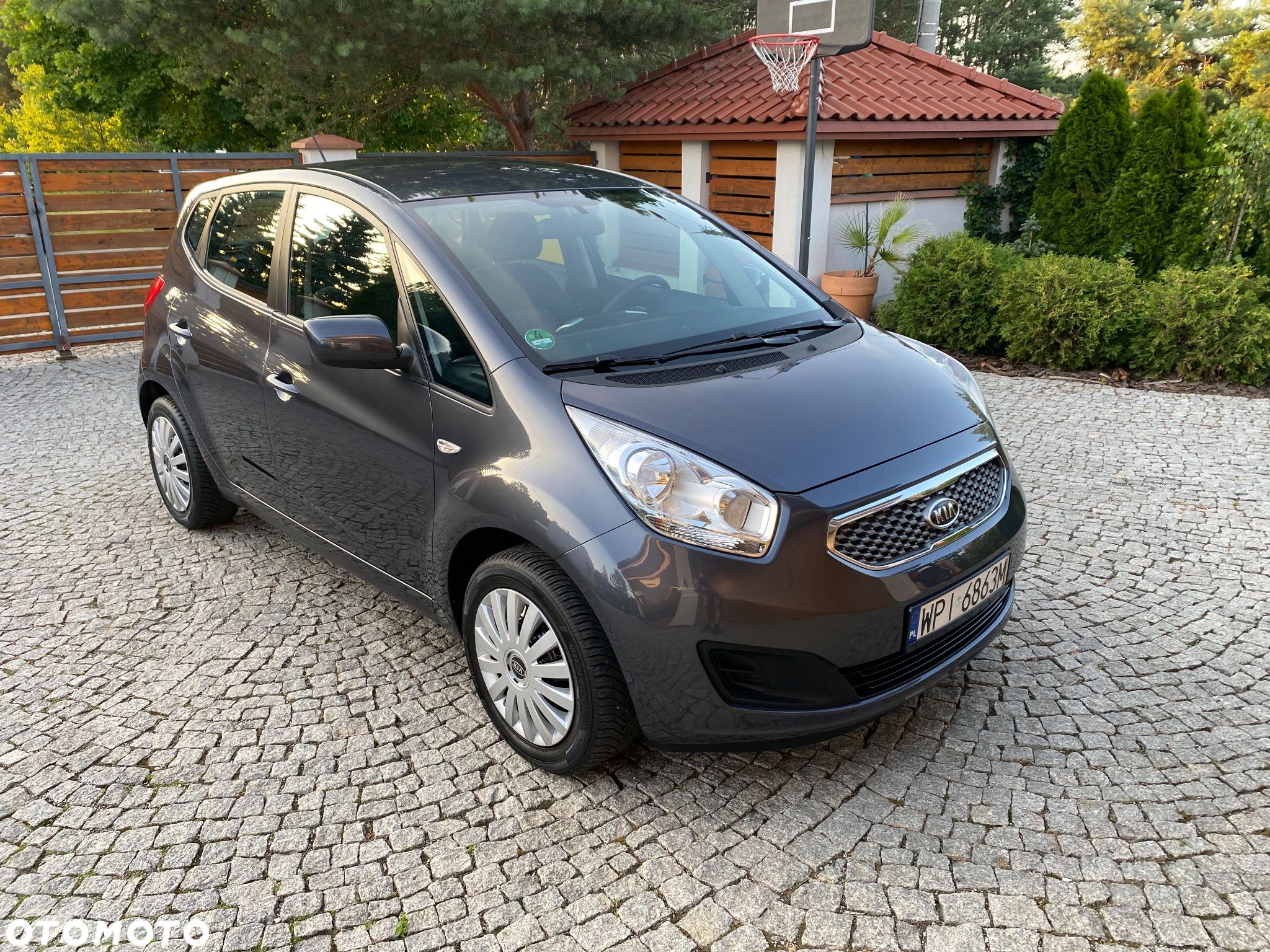 Kia Venga - 1