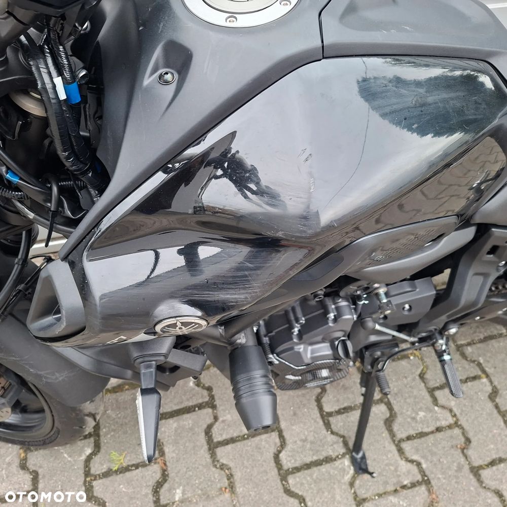 Yamaha MT - 13