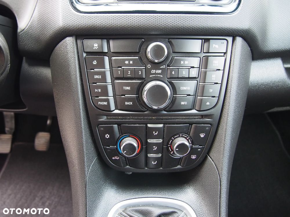 Opel Meriva 1.4 T Cosmo - 17