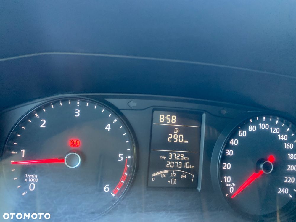 Volkswagen Multivan 2.0 TDI L2 Comfortline - 27