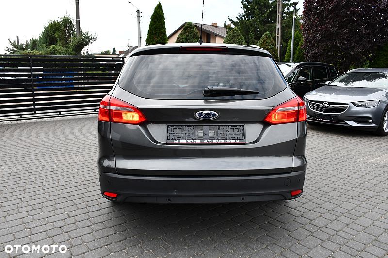 Ford Focus 1.5 TDCi DPF Start-Stopp-System Titanium - 29