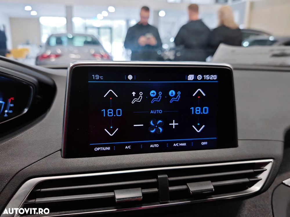 Peugeot 5008 PureTech 130 EAT8 Stop & Start Crossway - 13