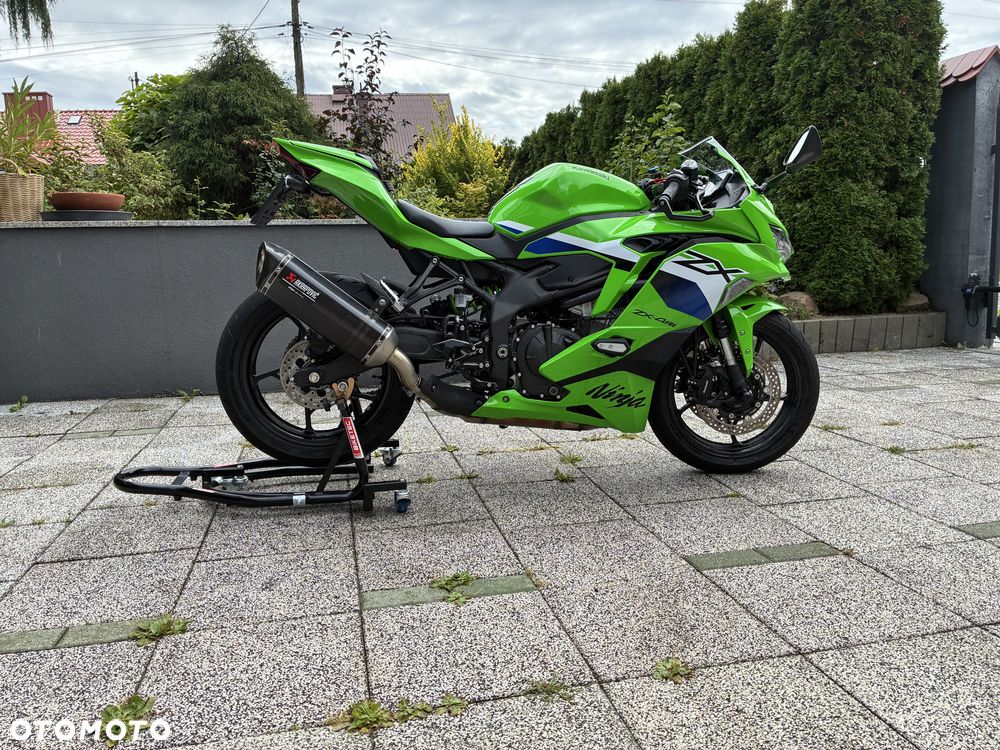 Kawasaki ZX - 4