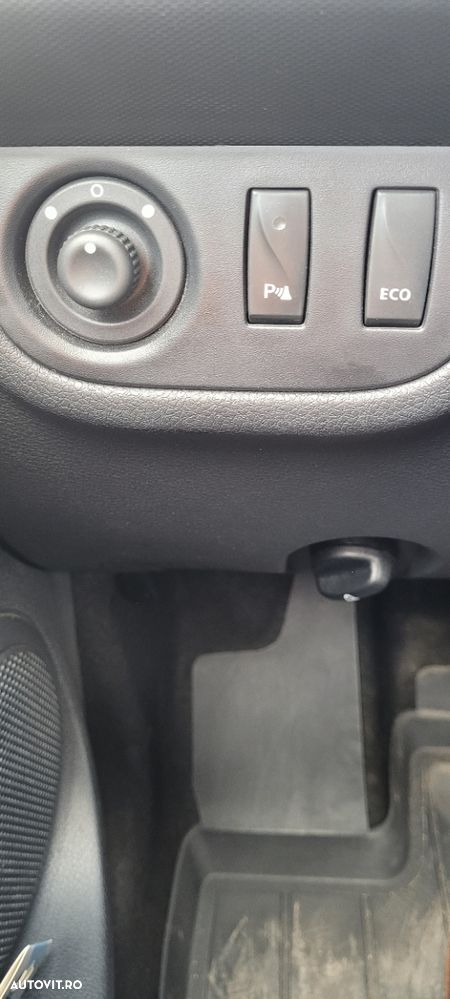 Dacia Logan 0.9 TCe SL Prestige PLUS - 29