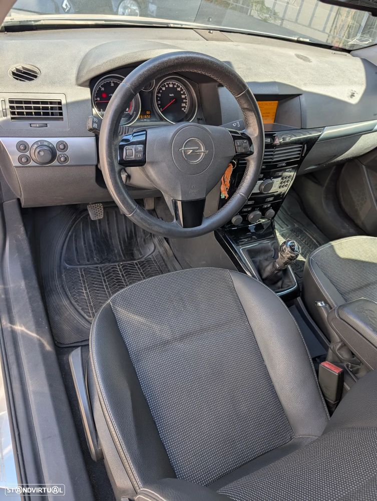 Opel Astra 1.7 CDTi Cosmo - 7