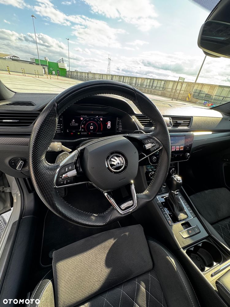 Skoda Superb 2.0 TSI 4x4 Sportline DSG - 28