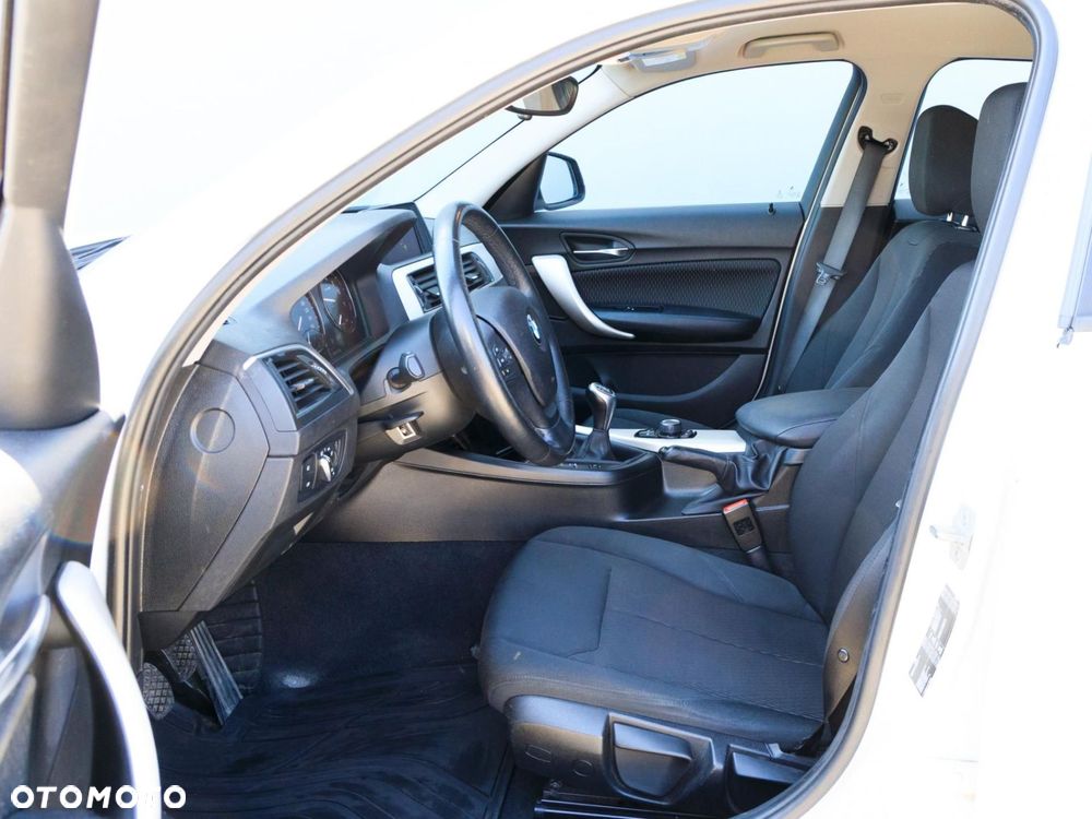 BMW Seria 1 - 14