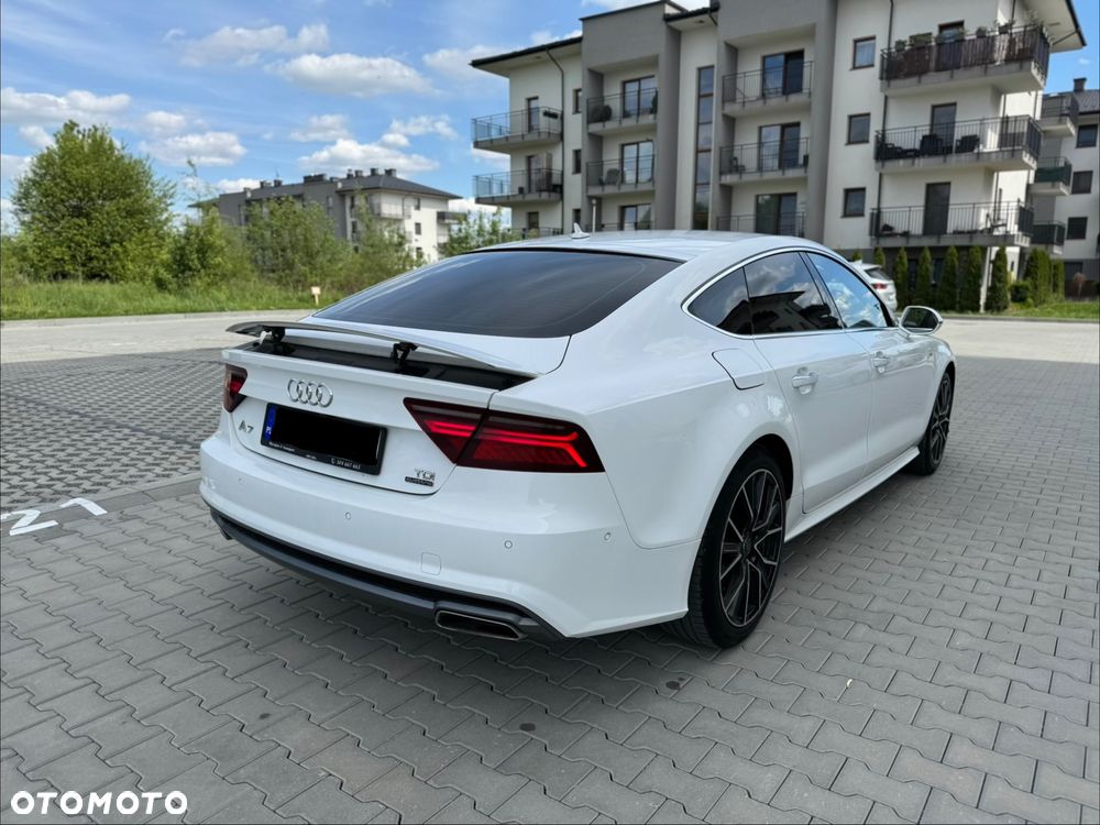 Audi A7 Sportback - 13
