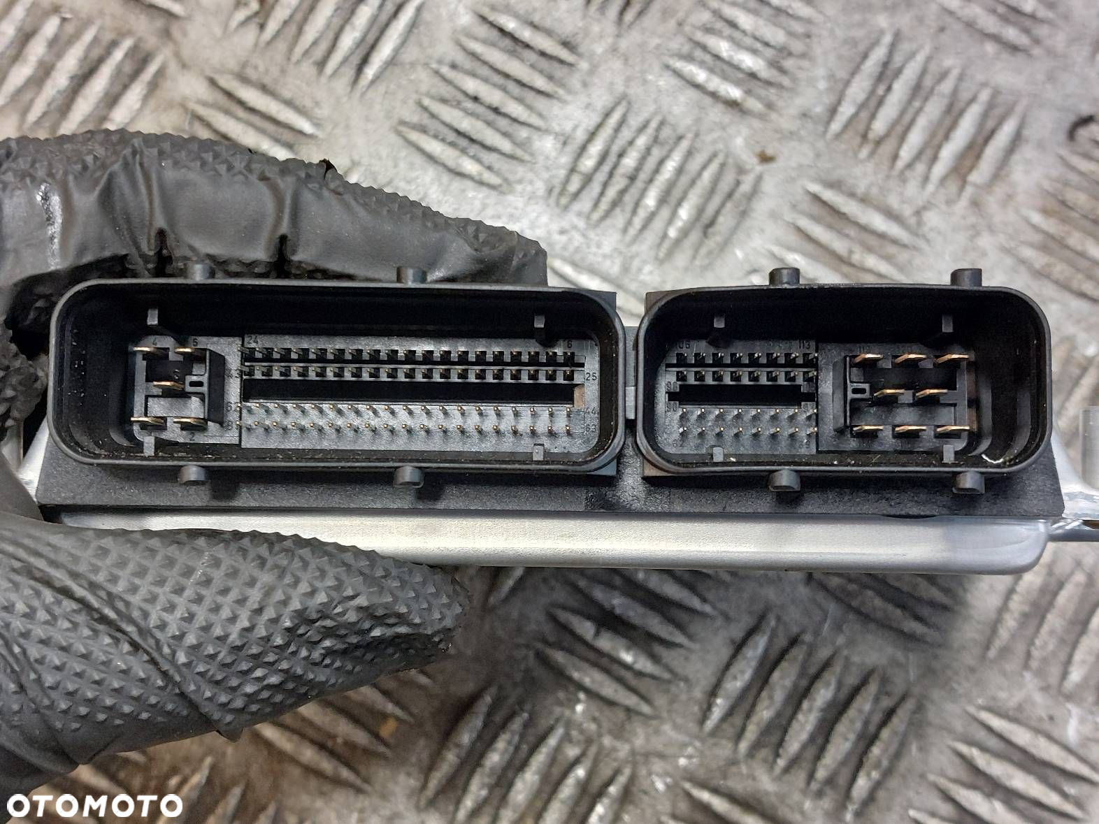KOMPUTER STEROWNIK SILNIKA AUDI A4 B6 1.9 TDI 038906019JT - 2