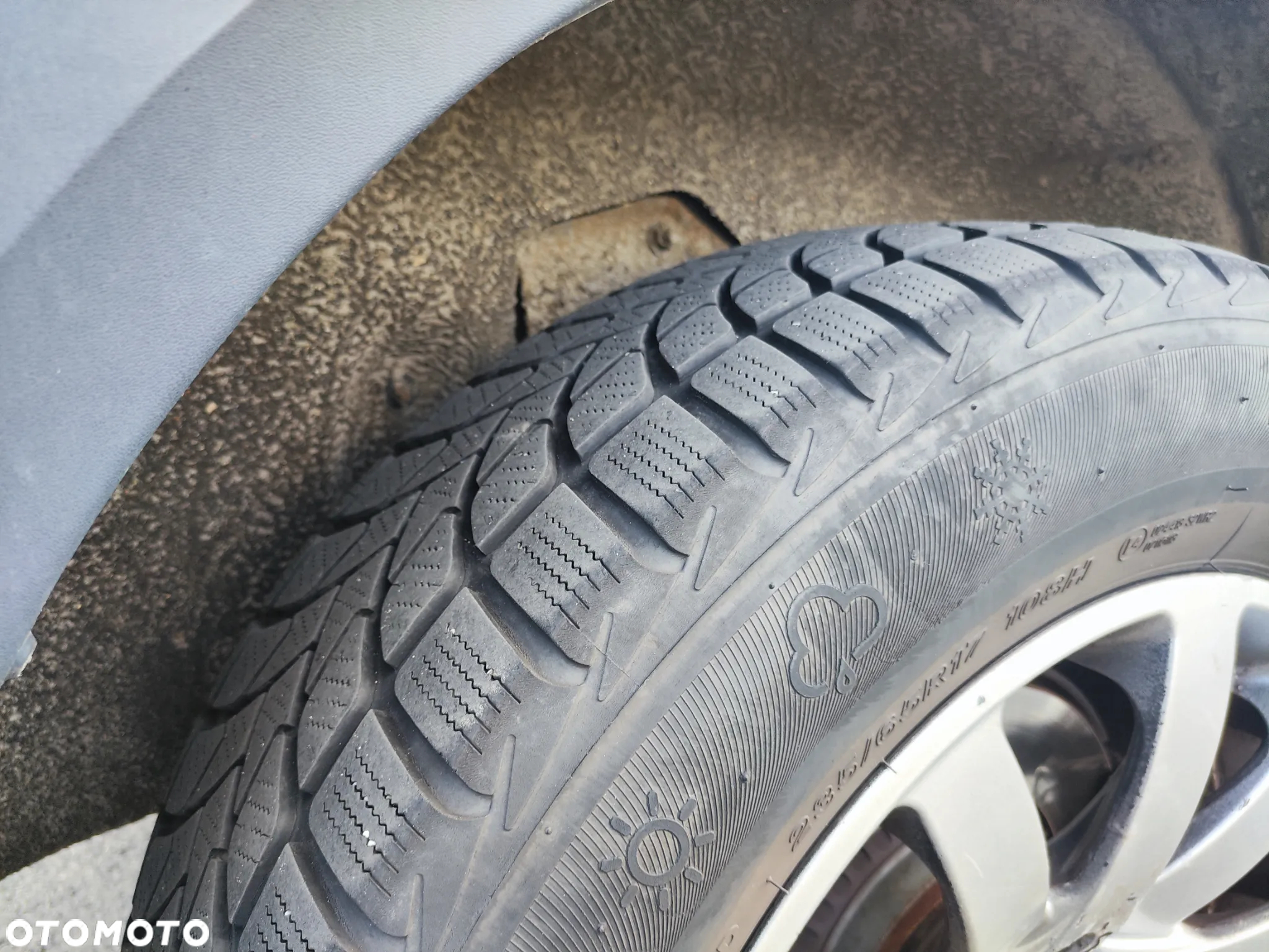 Volvo XC 90 2.5T Momentum - 16