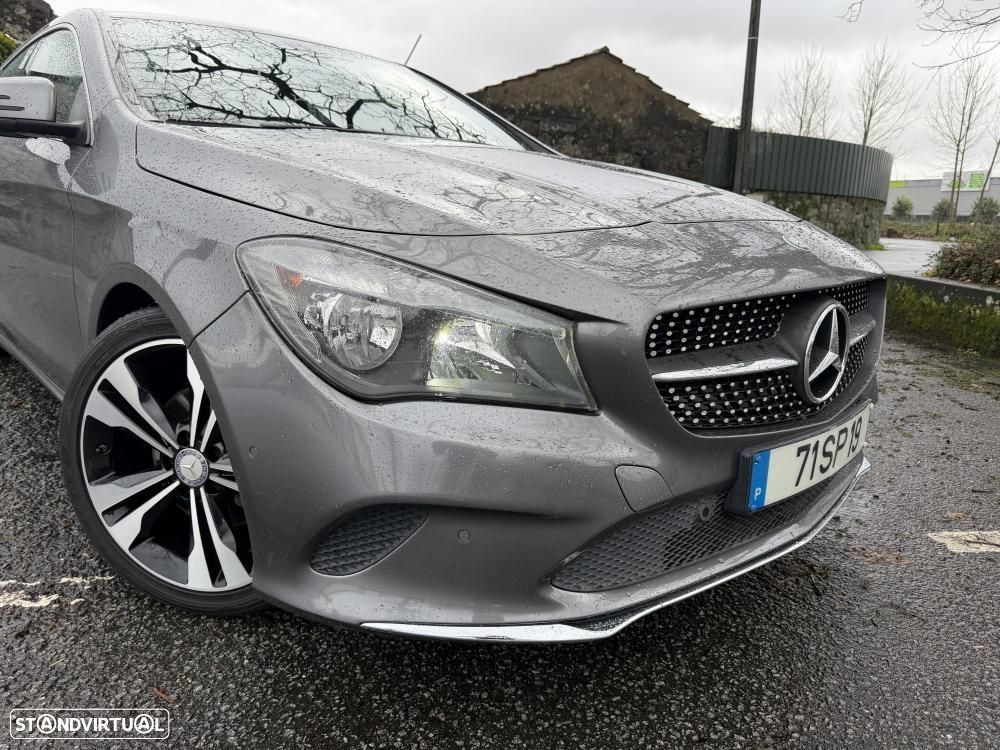 Mercedes-Benz CLA 180 d Shooting Brake Urban Aut. - 2