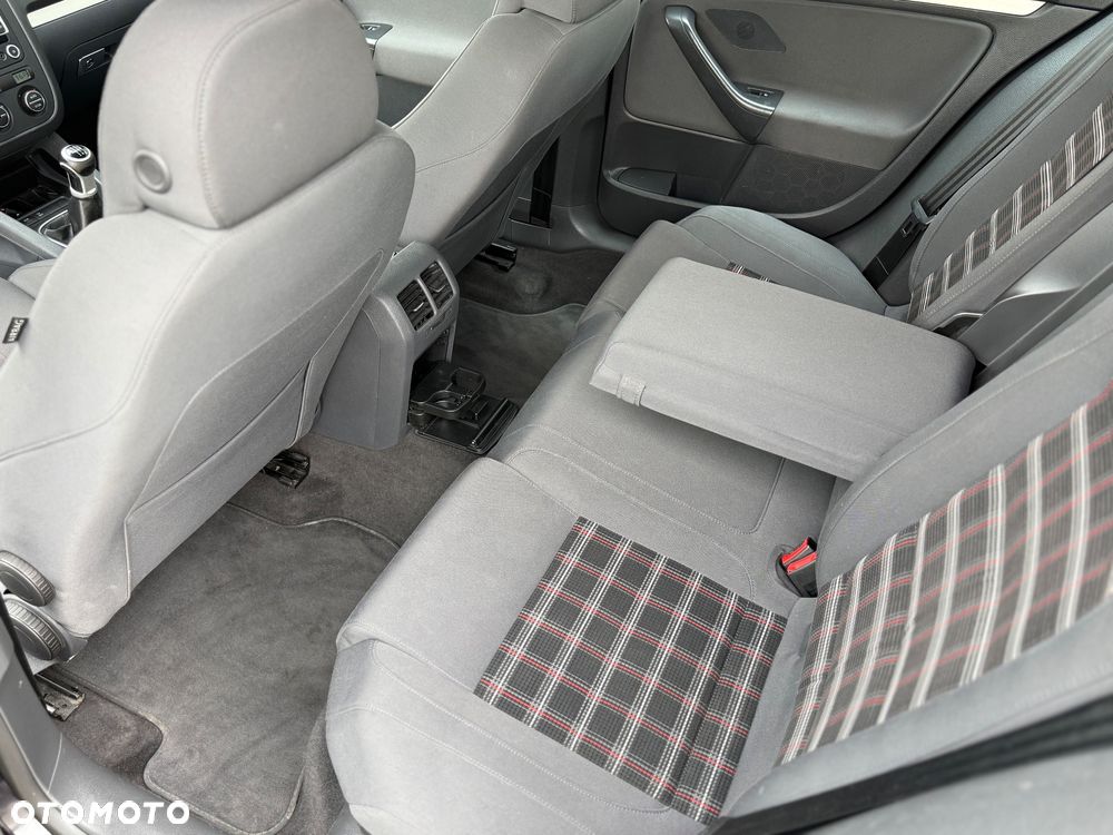 Volkswagen Golf V 2.0 TSI GTI - 17