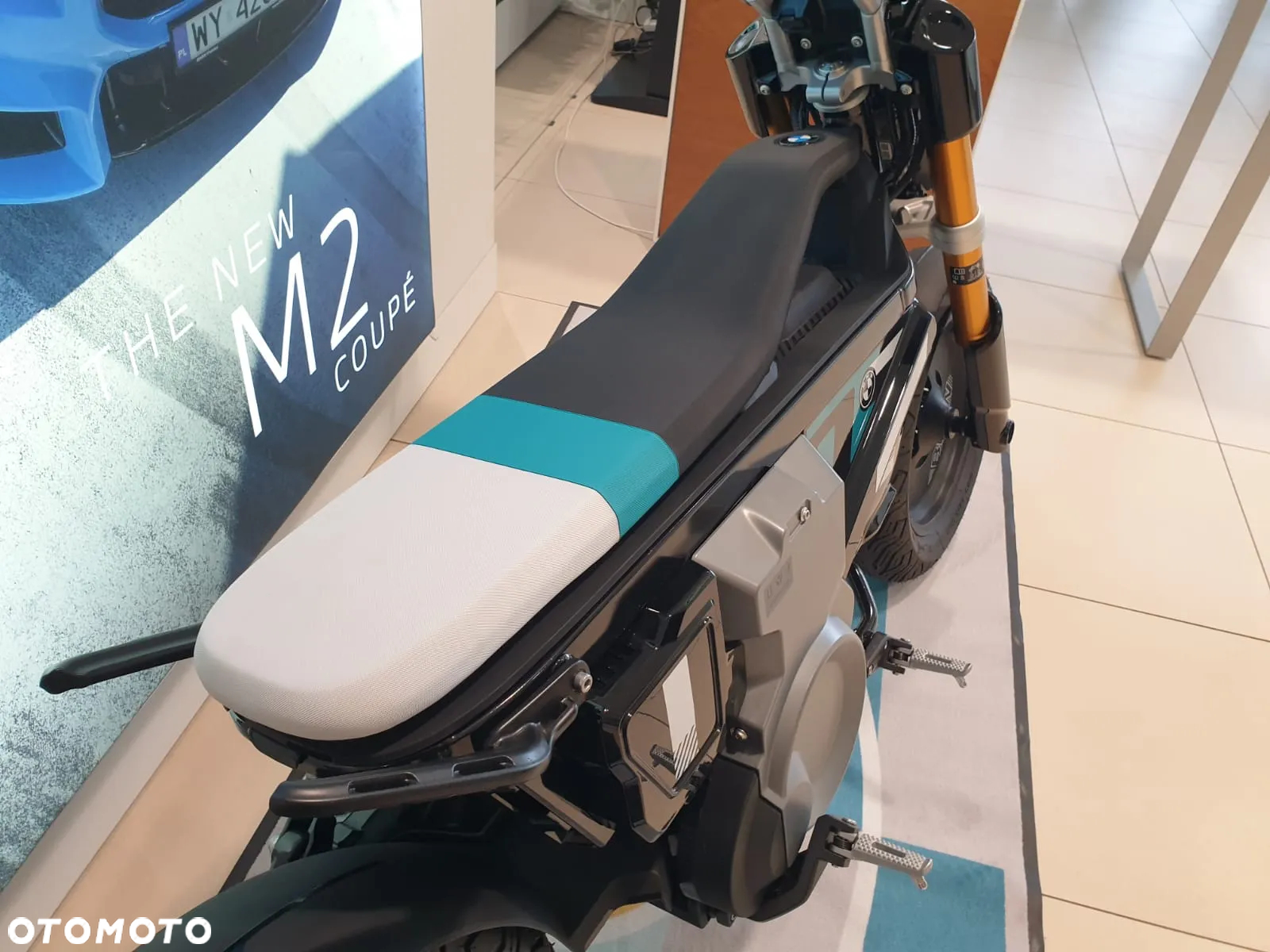 BMW CE 02 - 12