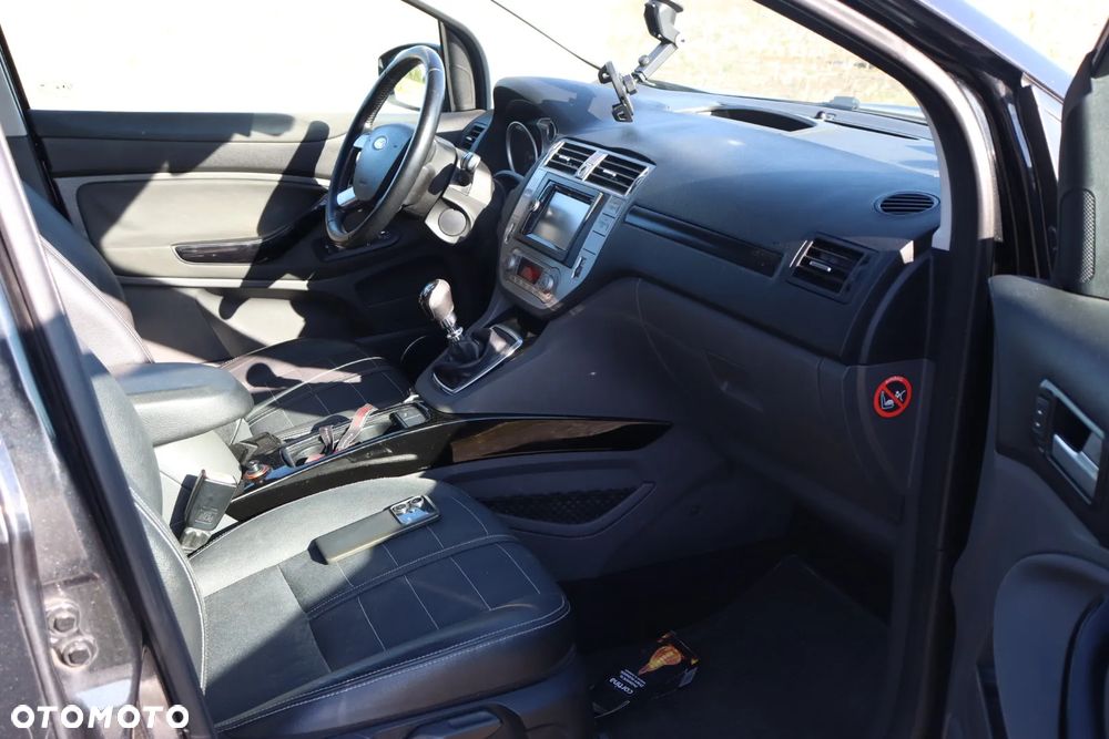 Ford Kuga 2.0 TDCi Titanium FWD - 5