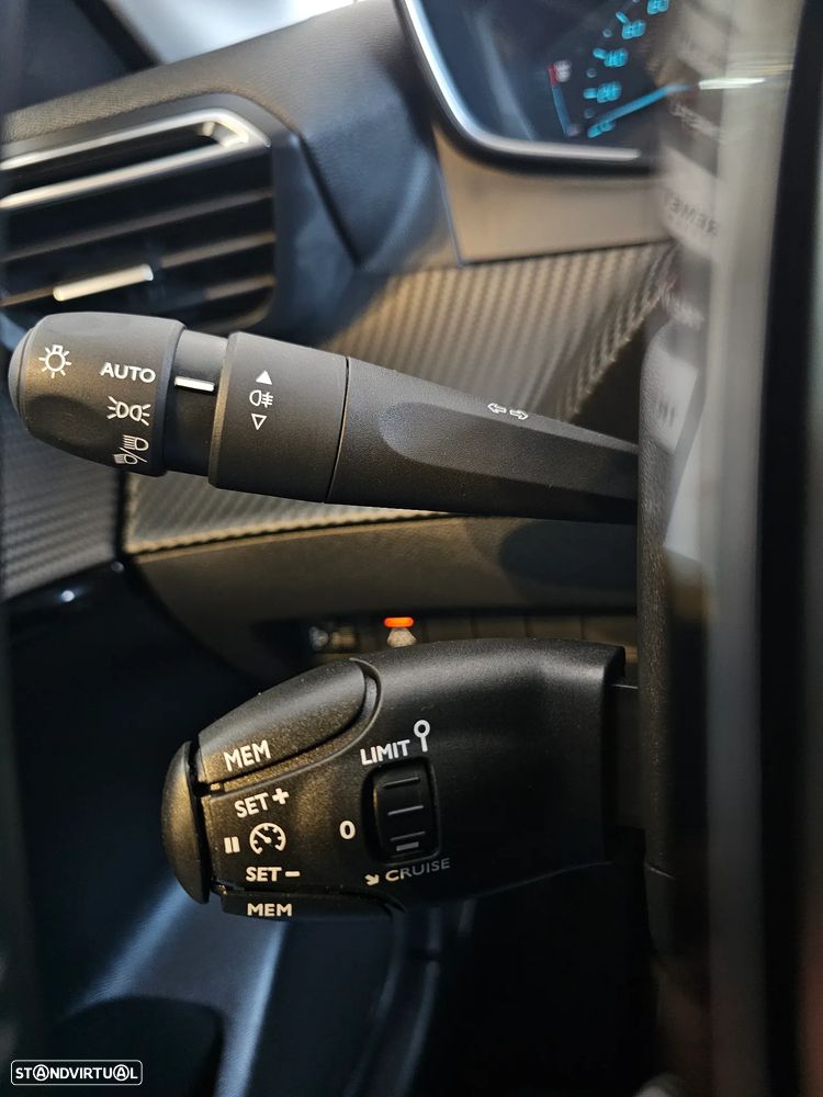 Peugeot e-208 Active Pack - 18