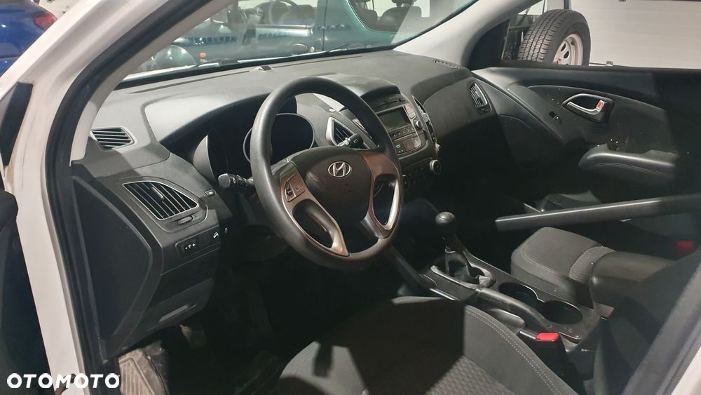 Kia Carens 1.7 CRDi 115 Dream Team Edition - 11