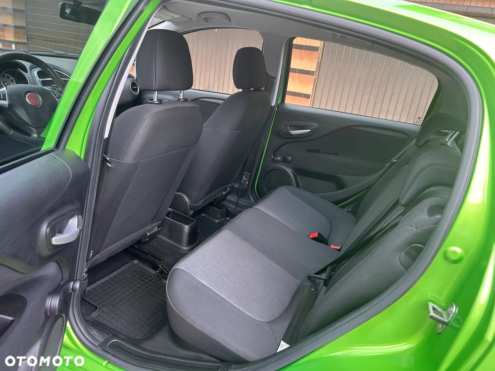 Fiat Punto 2012 - 12