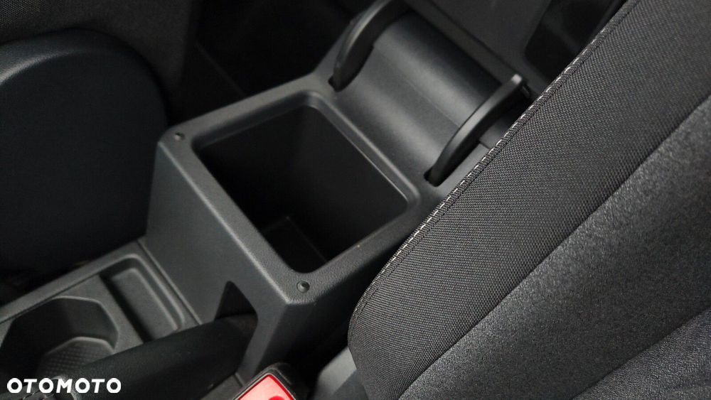 Volkswagen T-Cross - 26
