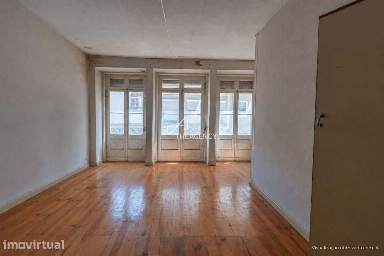 PRÉDIO PARA REABILITAÇÃO | 318 M² | ARU | CENTRO HISTÓRICO DE VILA NOV - Grande imagem: 3/32