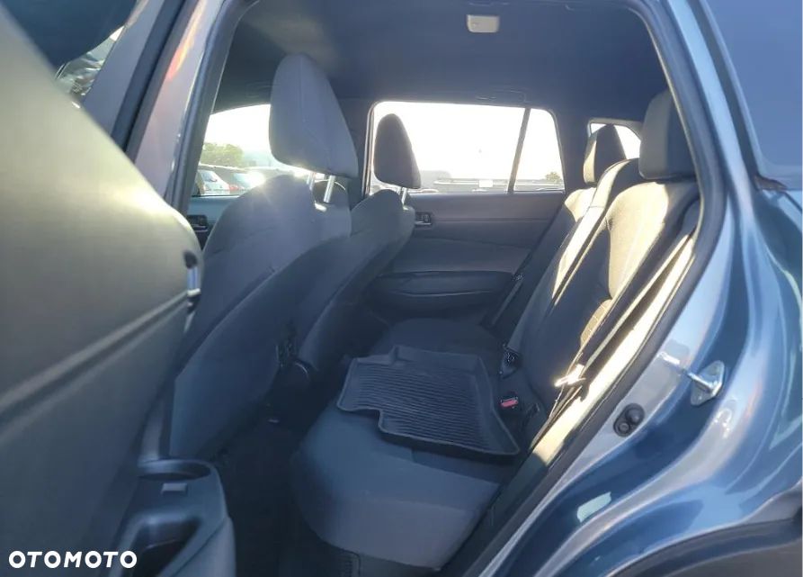 Toyota Corolla Cross - 11