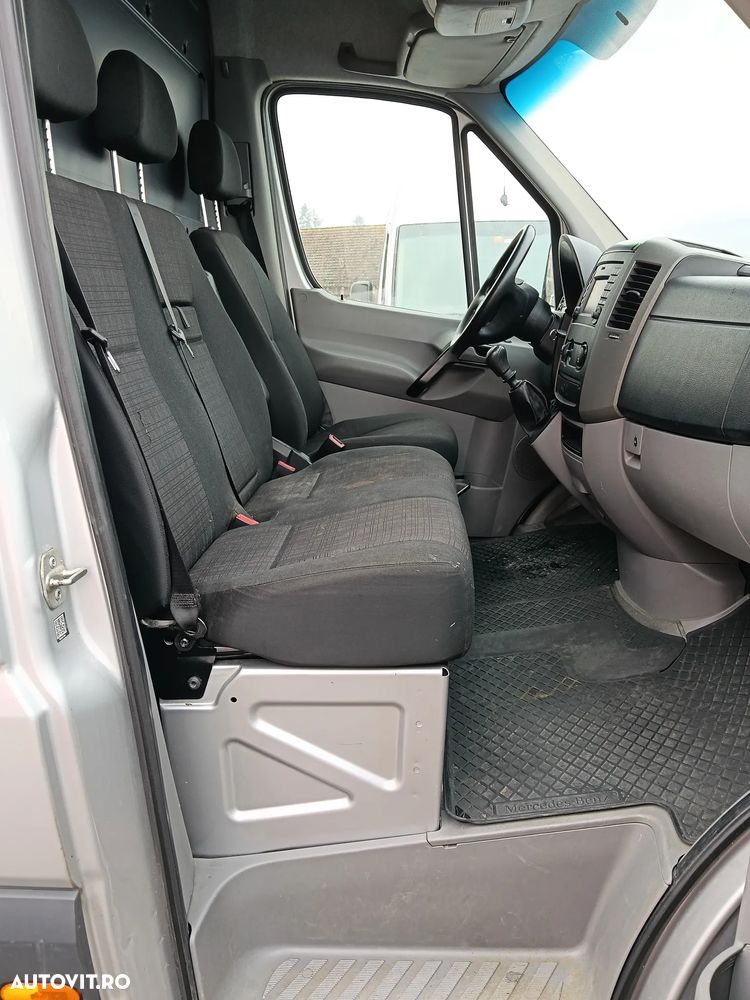 Mercedes-Benz sprinter - 10