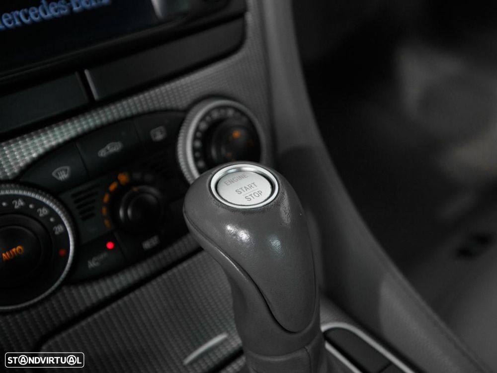 Mercedes-Benz SL 500 - 15