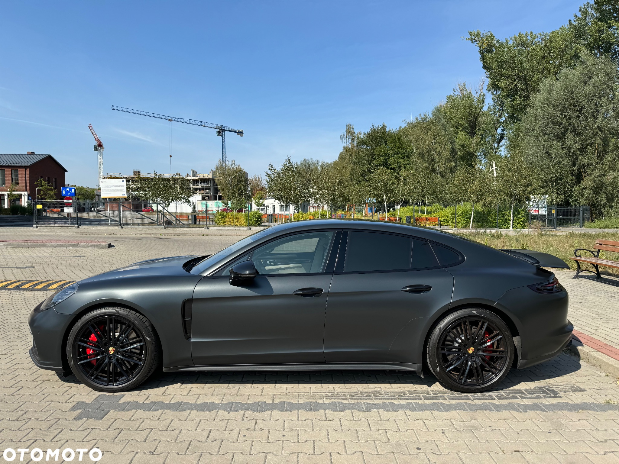 Porsche Panamera Turbo - 12