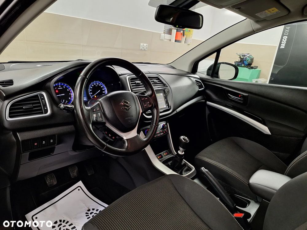 Suzuki SX4 S-Cross 1.4 Boosterjet Comfort - 18