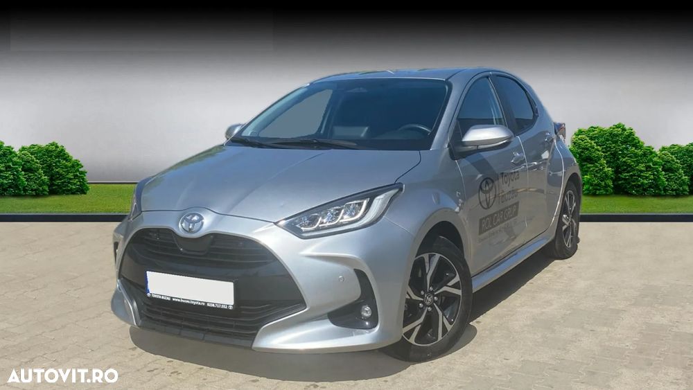 Toyota Yaris 1.5 VVT-i HSD Dynamic - 1