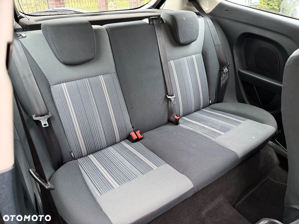 Ford Fiesta 1.4 Autom Champions Edition - 13
