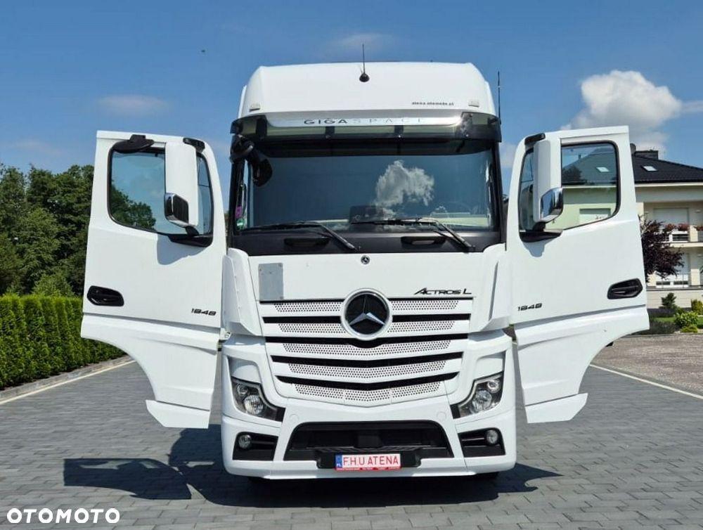 Mercedes-Benz Actros L 18.48 Giga Space Piękny Standard - 18