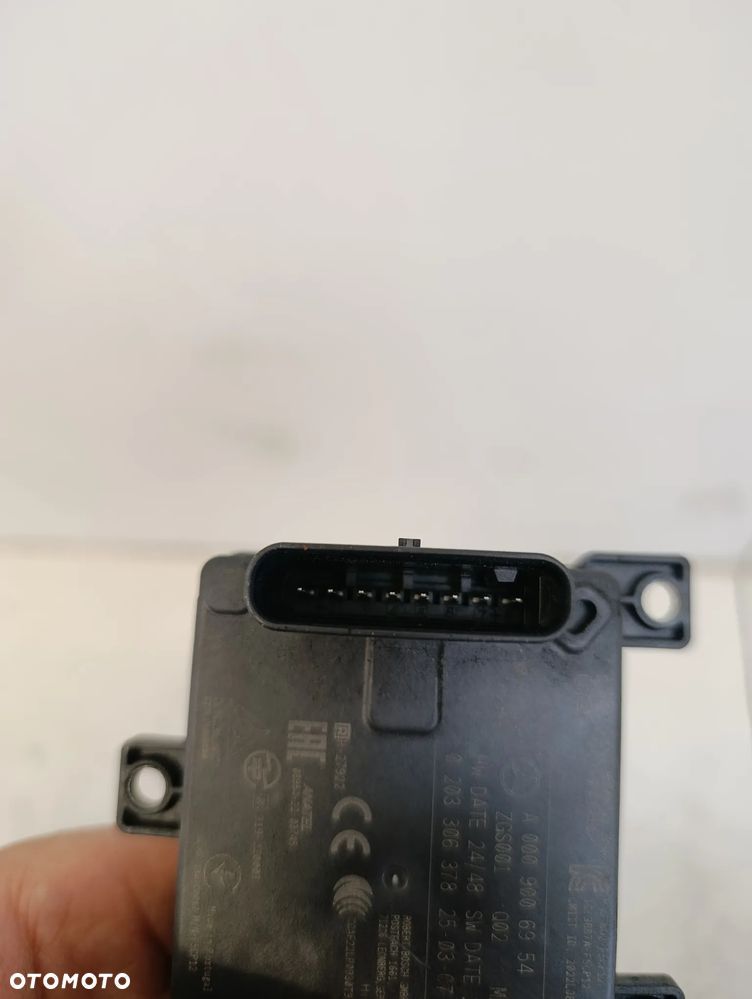 Radar sensor moduł distronic acc przód Mercedes CLA A118 W118 118 lift - 3
