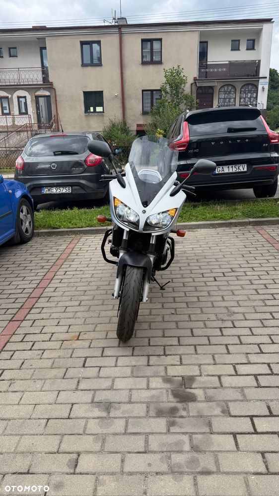 Yamaha FZS