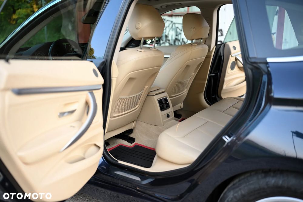 BMW 3GT 328i xDrive Luxury Line - 18