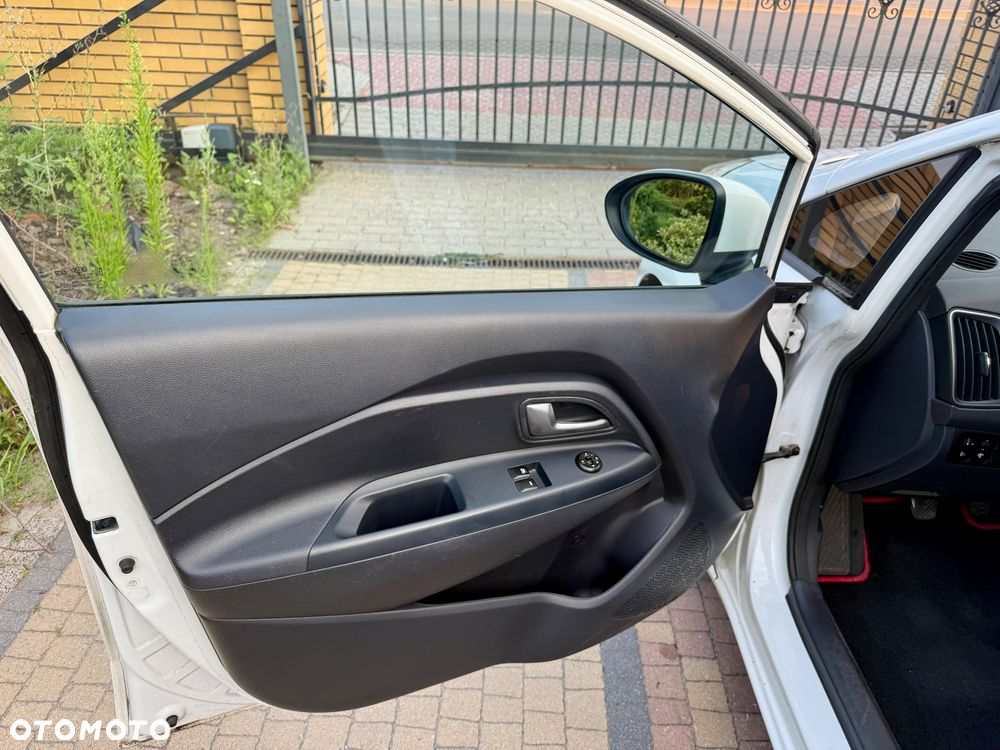 Kia Rio 1.1 crdi L - 29