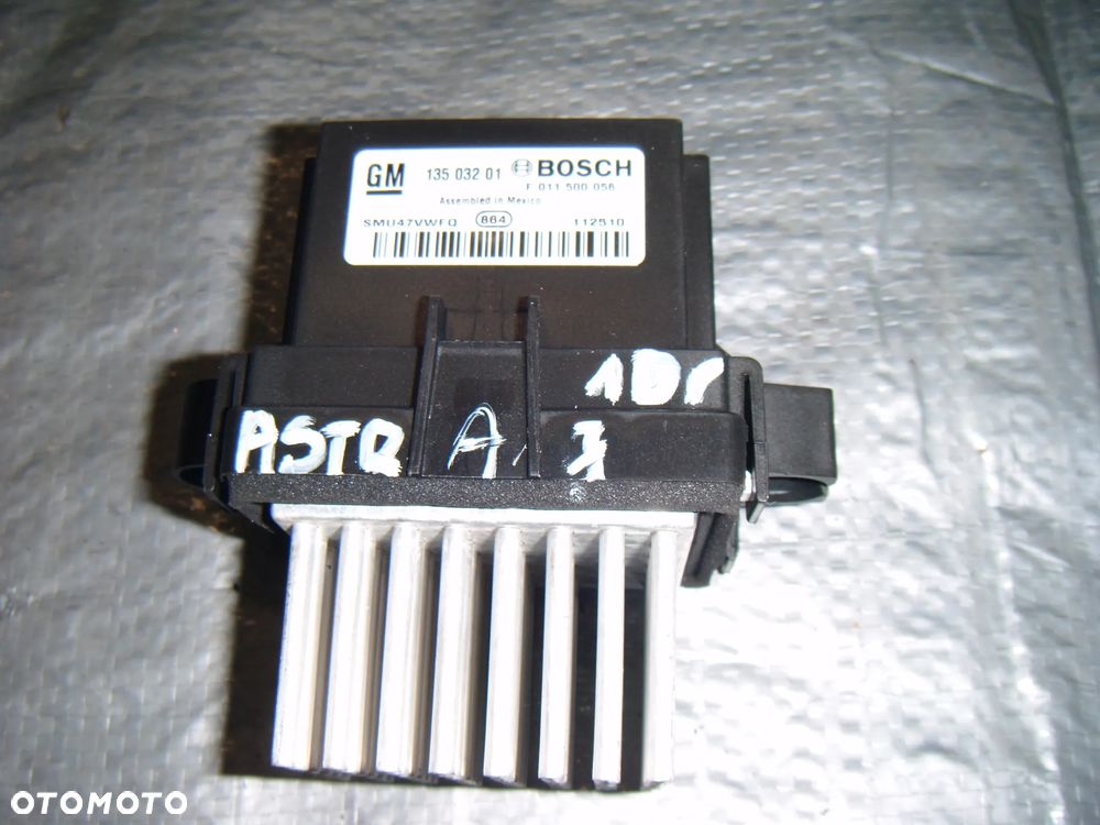 opel  astra J rezystor ogrzewania - 1