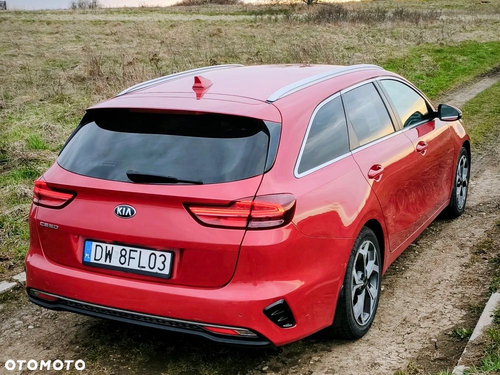 Kia Ceed 1.4 T-GDI L Business Line Plus DCT - 3