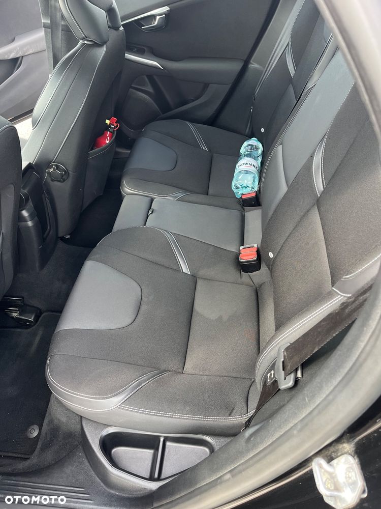 Volvo V40 T2 Drive-E Momentum - 15