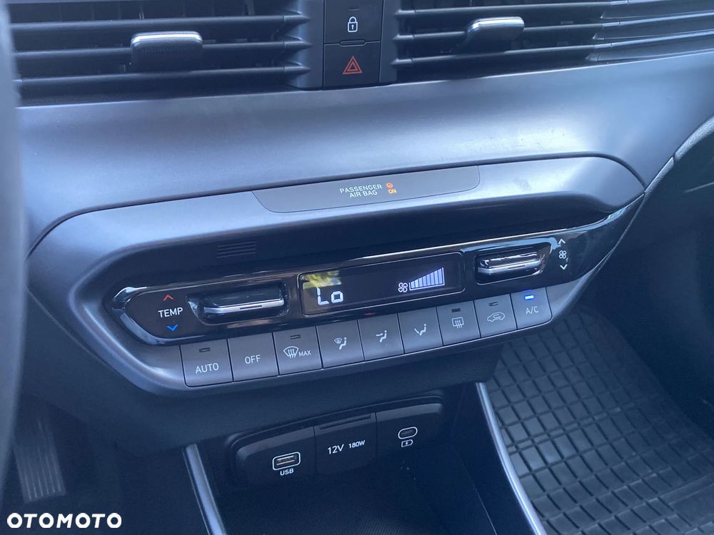 Hyundai i20 1.2 Modern - 21