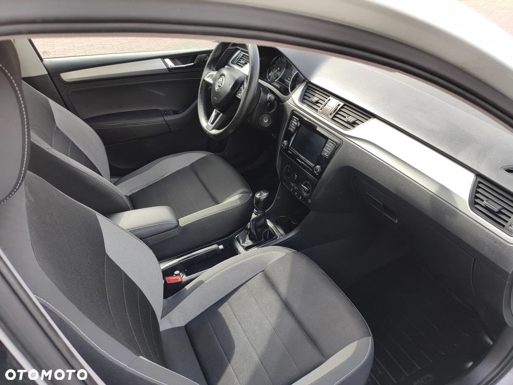 Skoda RAPID 1.6 TDI DPF Ambition - 8