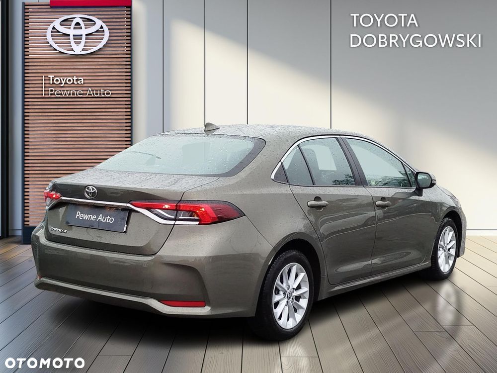 Toyota Corolla - 5