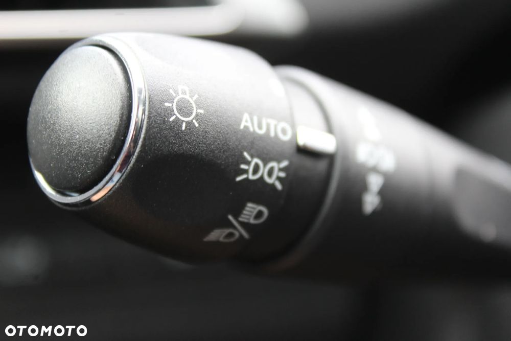 Peugeot 3008 1.2 PureTech Allure S&S - 19
